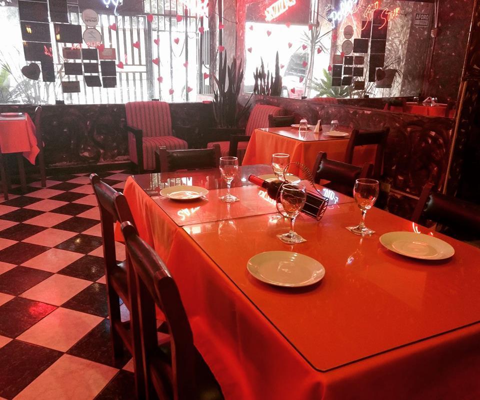 Piero's Restaurant Hostal Lima
